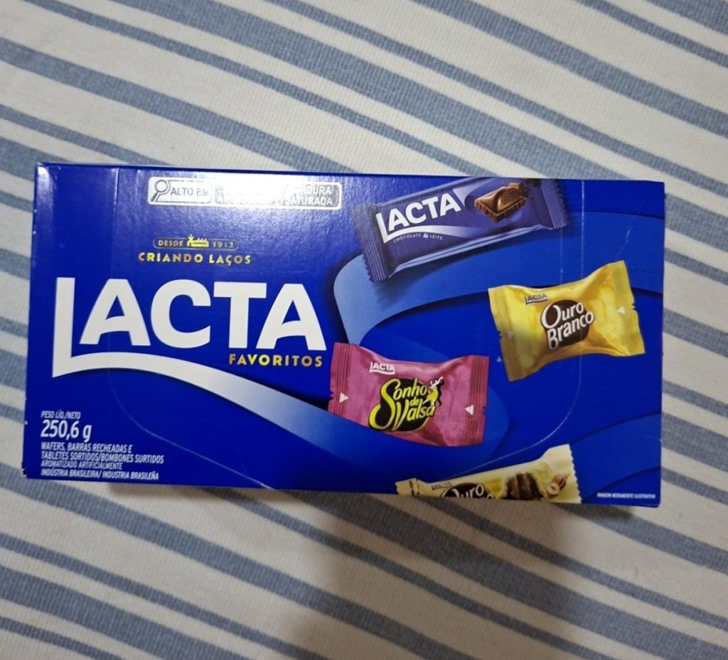 SE O DIA TÁ RUIM, MANDA UM BOMBOM PRA ACALMAR A ZICA!