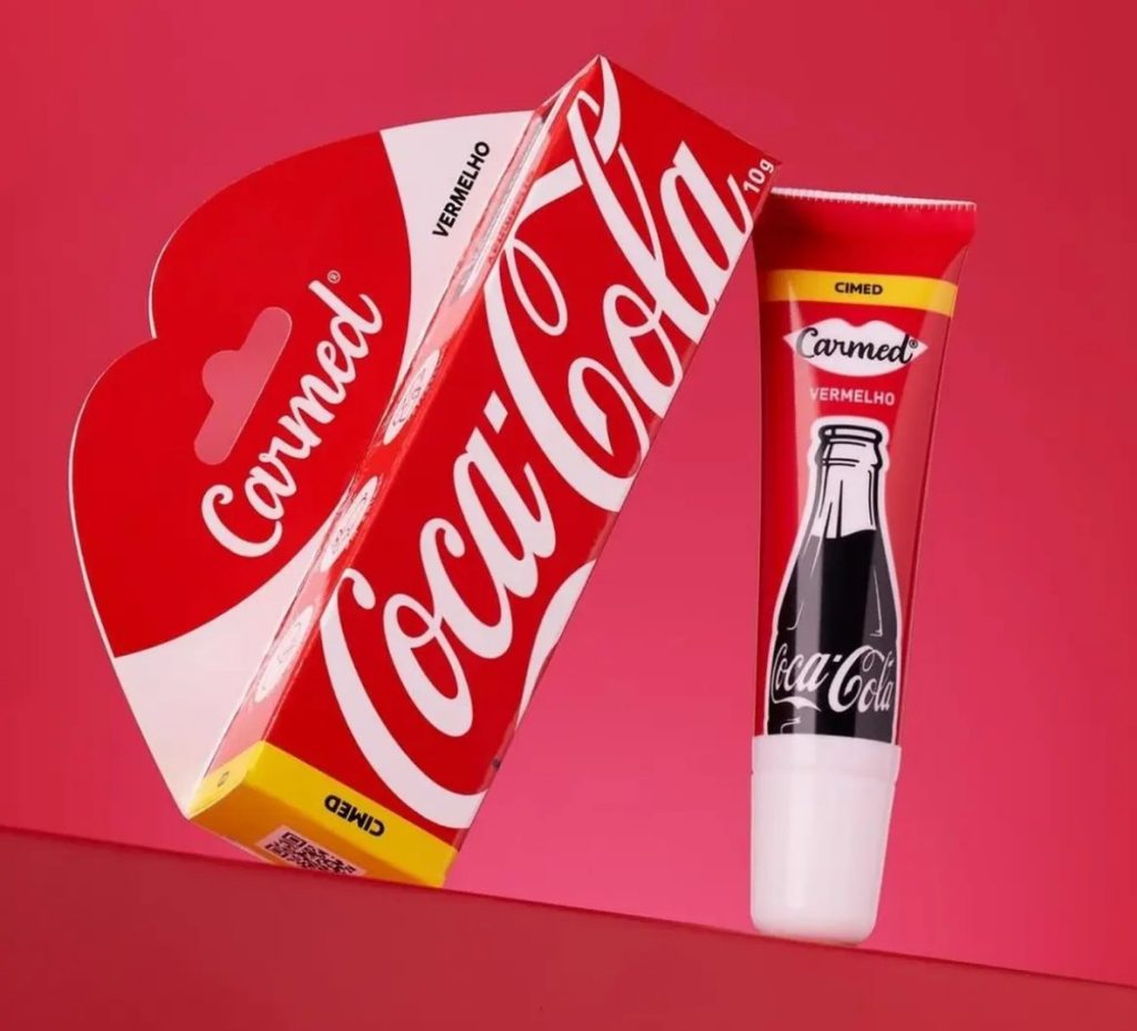 LABIAL QUE NÃO DEIXA VOCÊ COM CARA DE QUEM COMEU FAROFA!