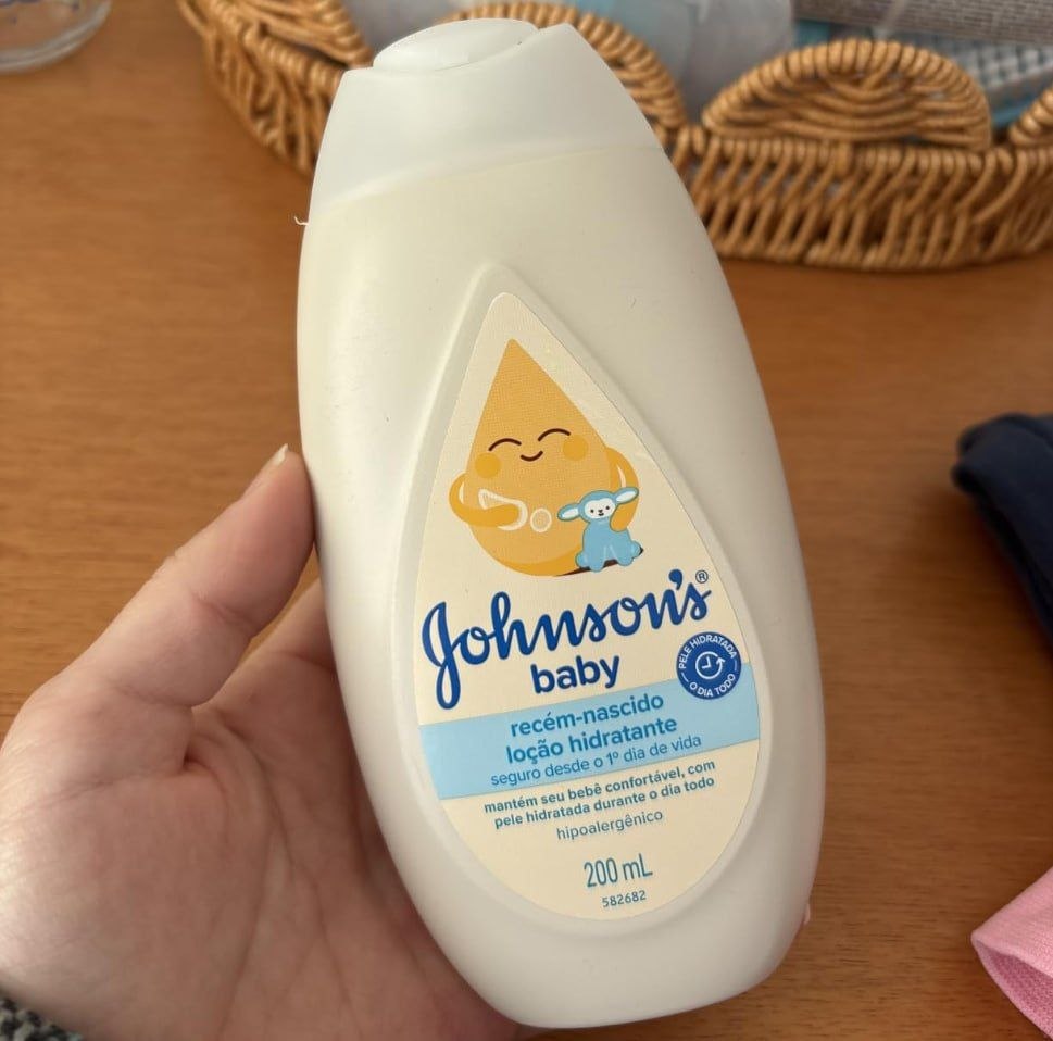 Loção Hidratante Johnson's Baby Para Uso Diário Recém Nascido 200ml