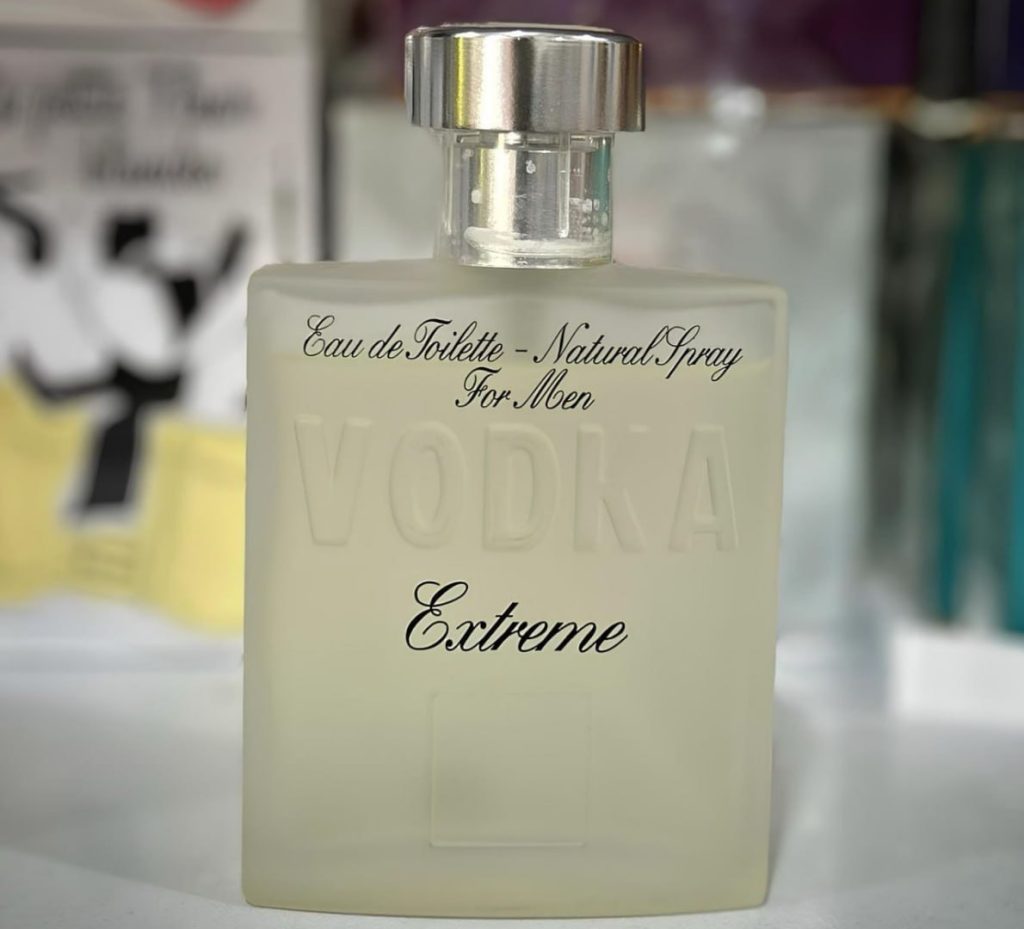 ESSE PERFUME É TÃO FORTE QUE ATÉ O VODKA TEM MEDO!