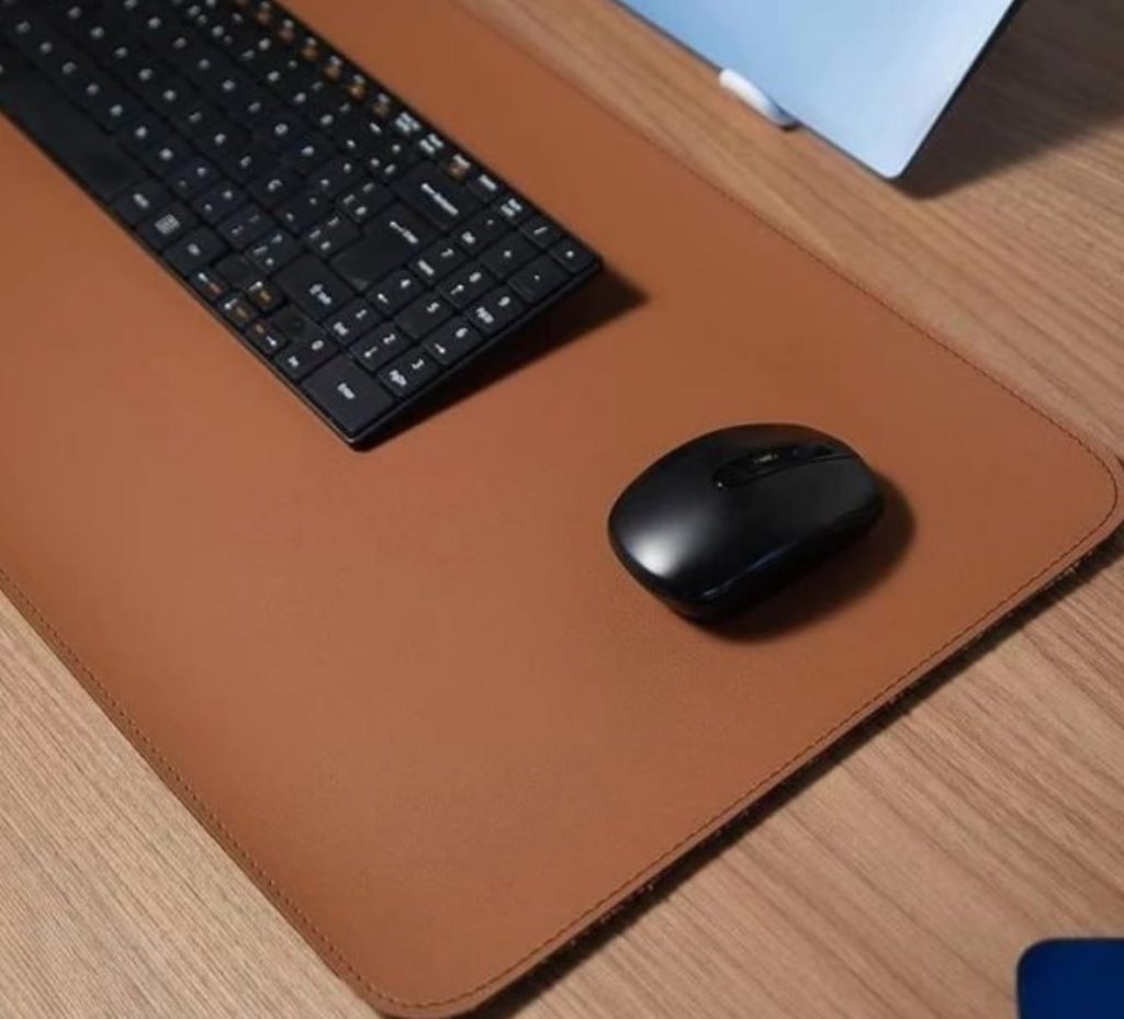 PARÇA ESSA  MOUSEPAD COURO PRA NAO PASSAR VERGONHA