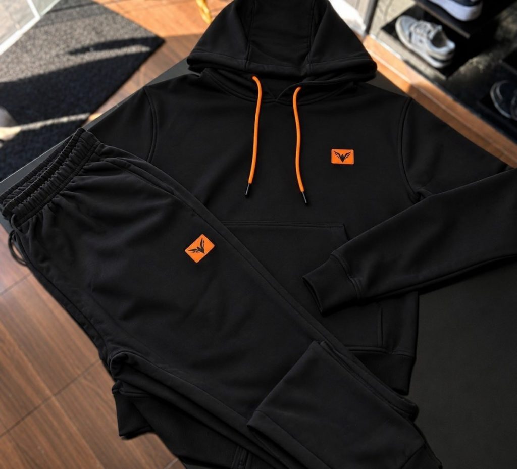 Conjunto De Frio Moletom Com Capuz Canguru Flanelado