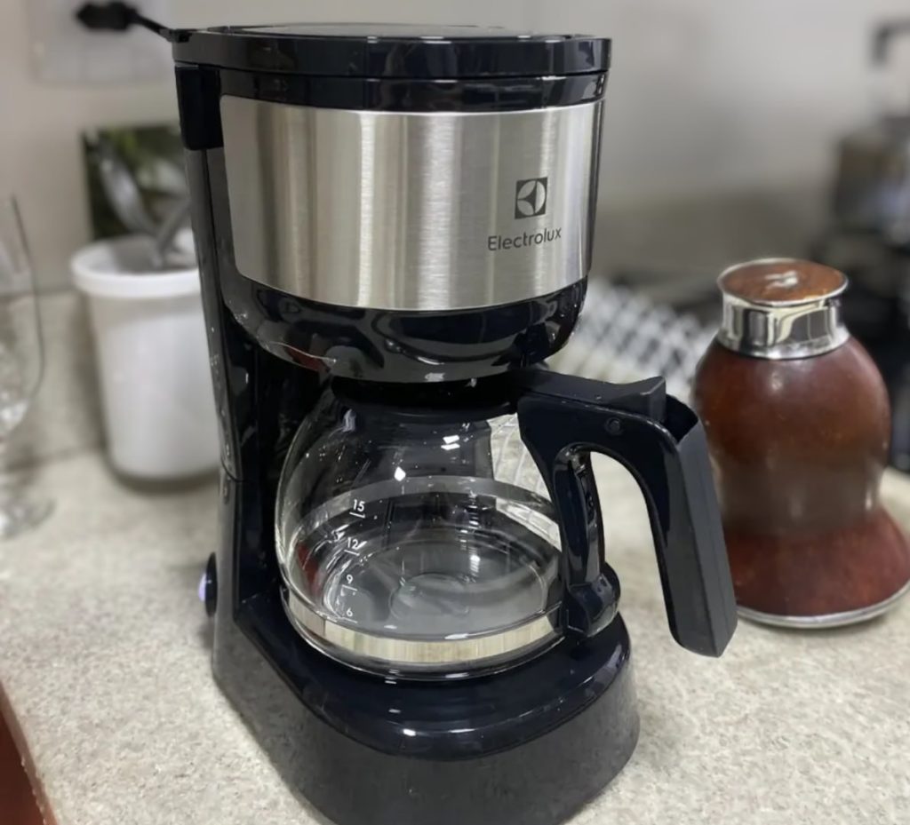 Cafeteira Elétrica Electrolux 600ml 220V