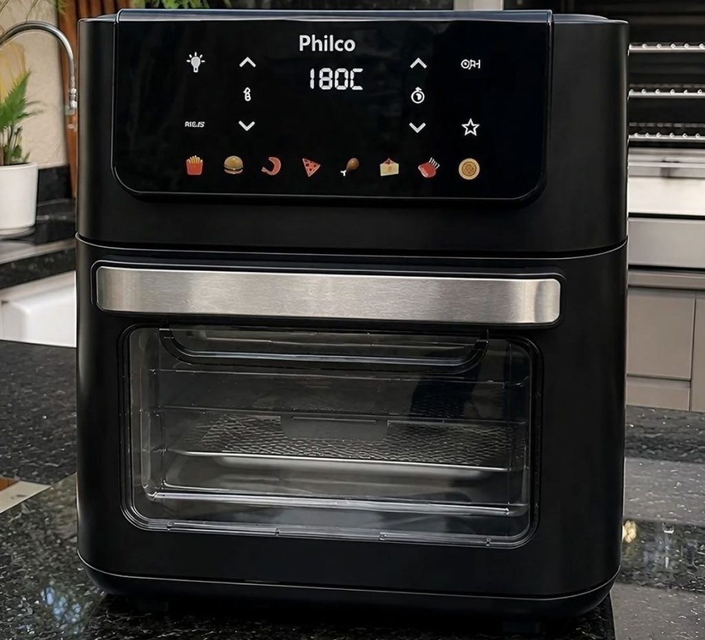 ESSE FORNO É TIPO O HOUDINI, SOME A GORDURA E APARECE SABOR!