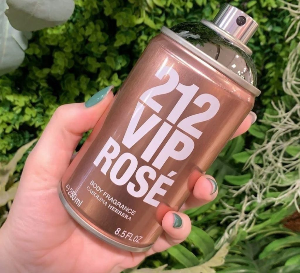 Body Spray Carolina Herrera 212 Vip Rosé 250ml
