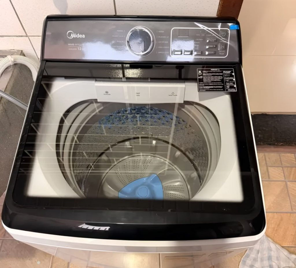 AGORA DÁ PRA LAVAR A ROUPA DO MÊS SEM PASSAR RAIVA!